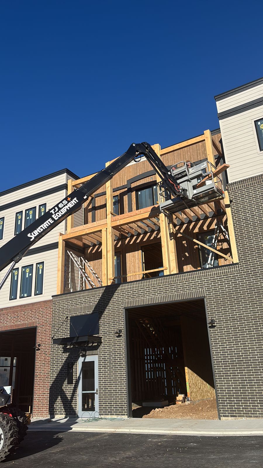 Team behind-the-scenes timber frame install