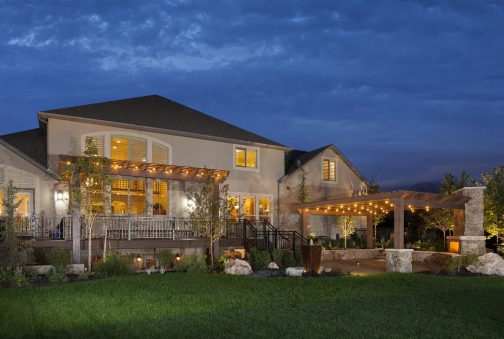 Outdoor backyard pergolas install over the patio area