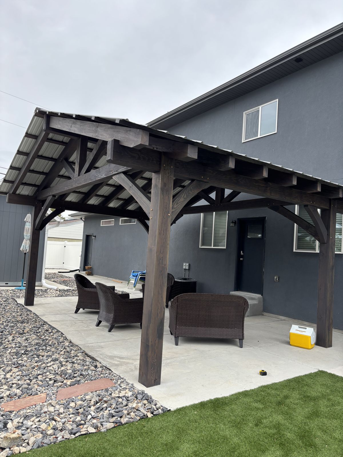Custom timber pergola build